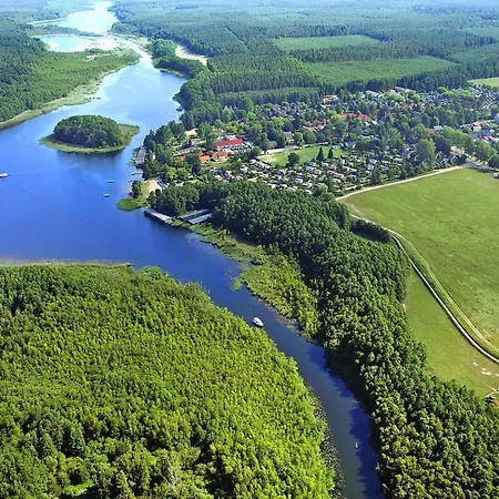 בית נופש Skandinavisches In Mirow *