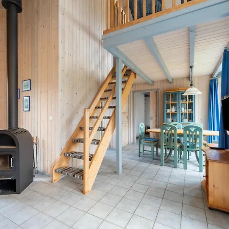 בית נופש Skandinavisches In Mirow *